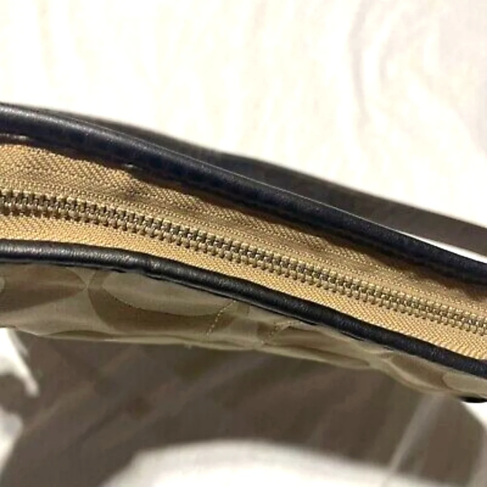 Coach F19730 Khaki Signature Optic Metallic Leather Chain Crossbody Bag Purse.